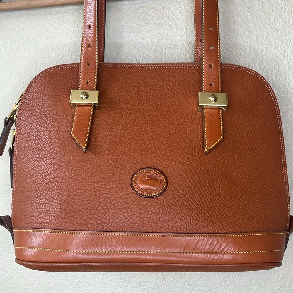 Dooney & Bourke Gold and Orange Shoulder Bag Metro‎ Dome Leather Purse